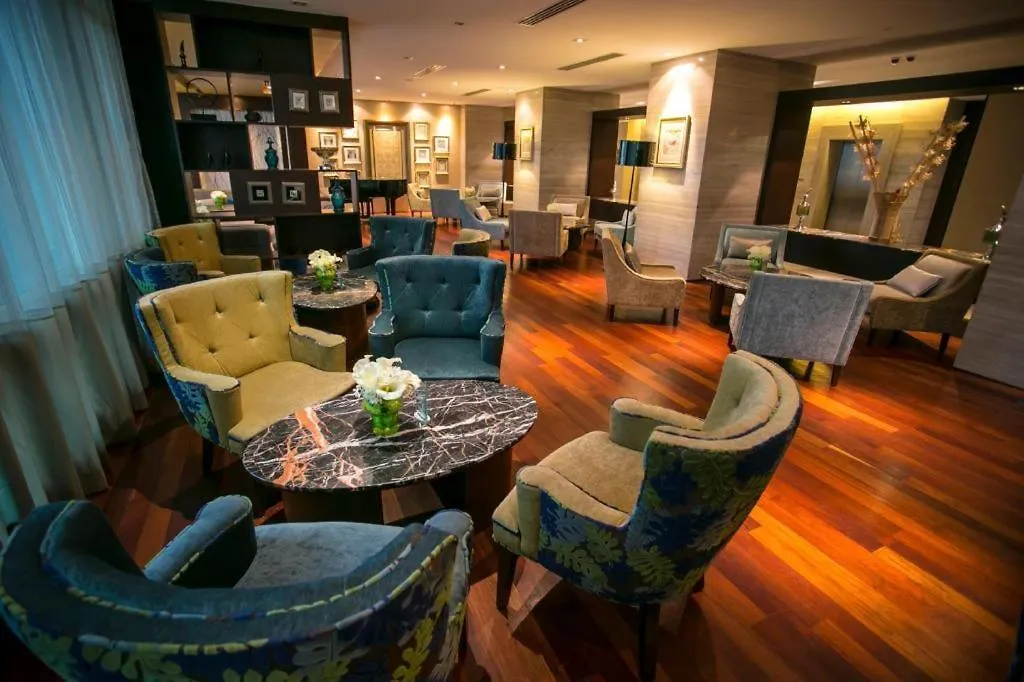 Grandis Hotels And Resorts Kota Kinabalu
